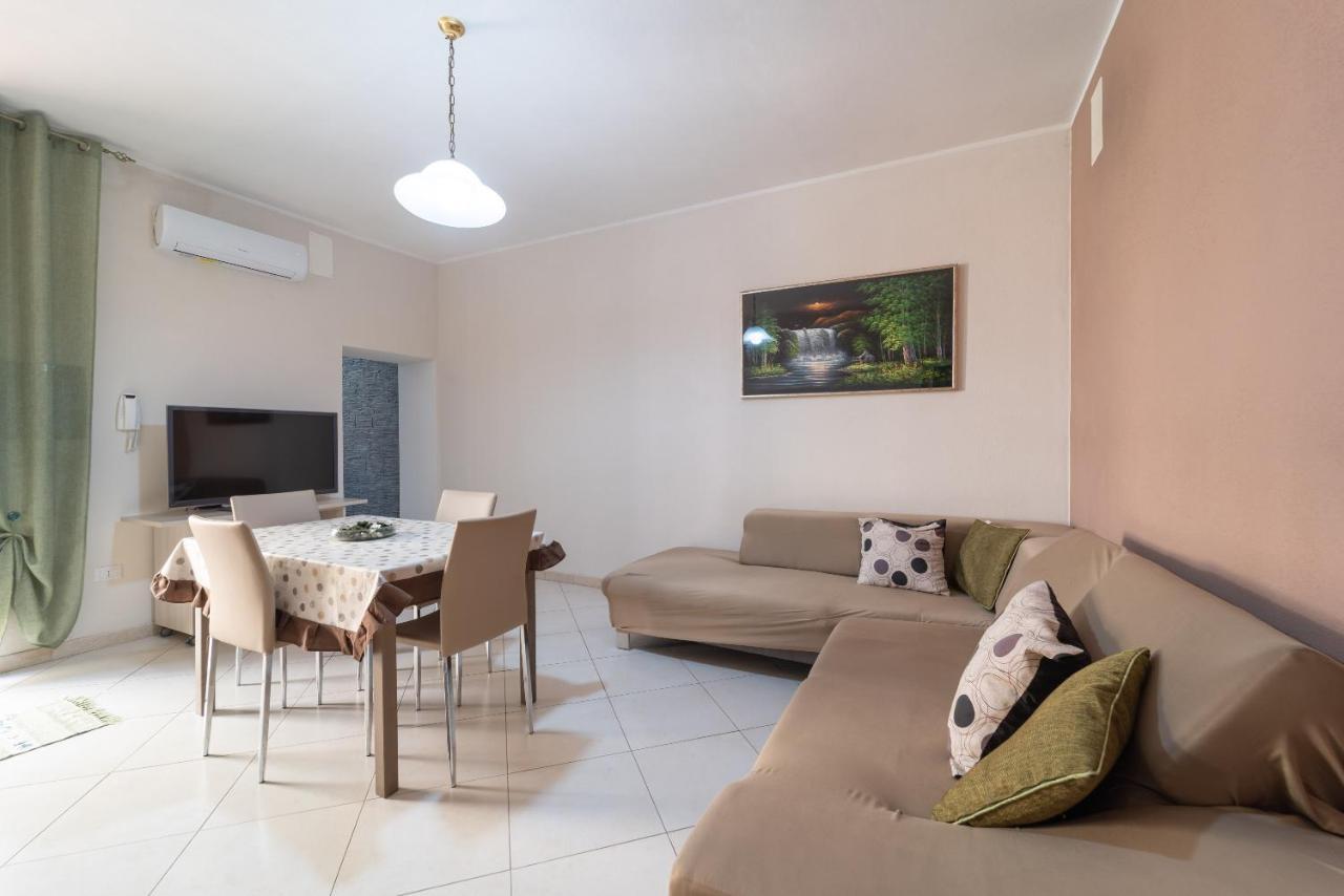 Miros Apartment ألغيرو المظهر الخارجي الصورة